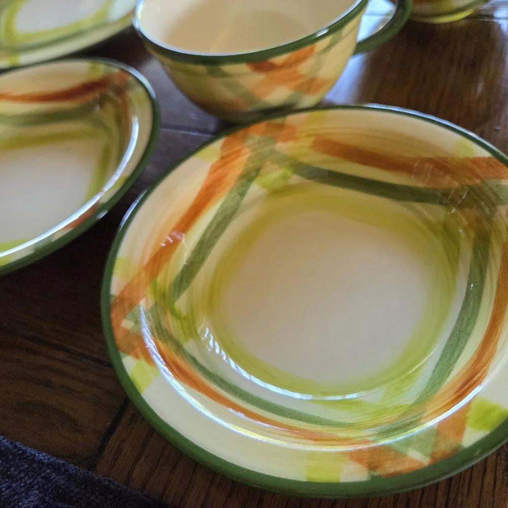 Set Of California Pottery Co Vernon Kilns 